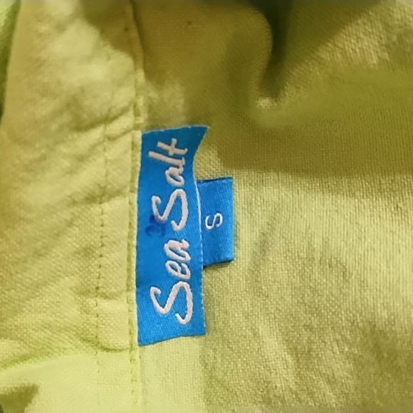 Green Button up shirt Women sz S Embroidery back accent B12 - Picture 5 of 5